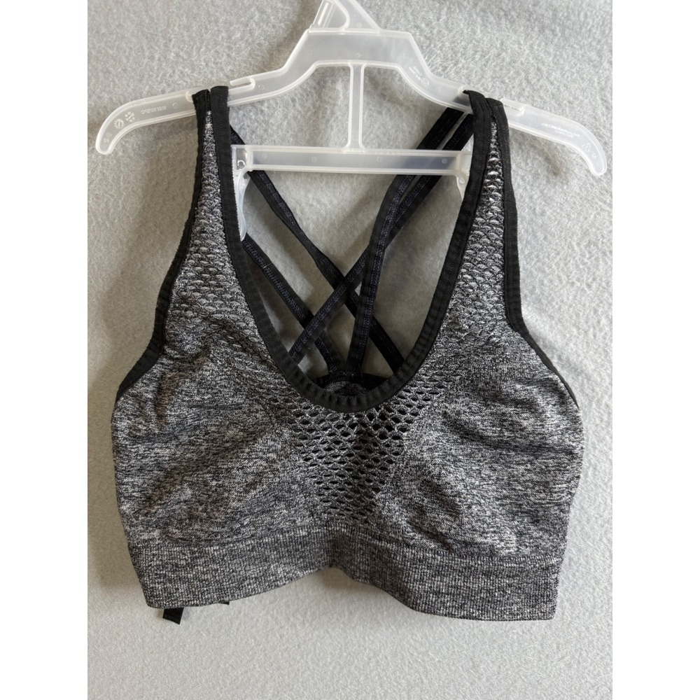 Victoria Sport‎ Sports Bra Women's Medium Cross Back Medium Workout Gym